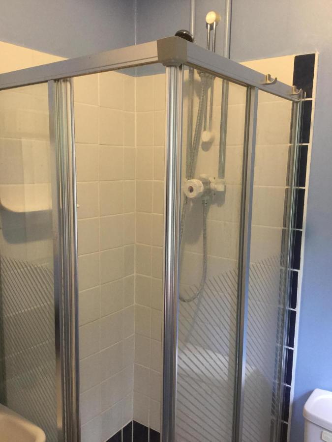 苏格兰小屋 Berwick St James 客房 照片